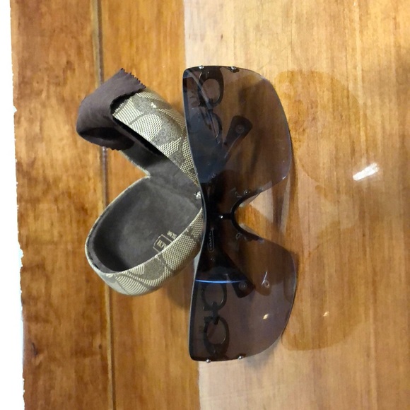 Coach Accessories - Coach sunglasses